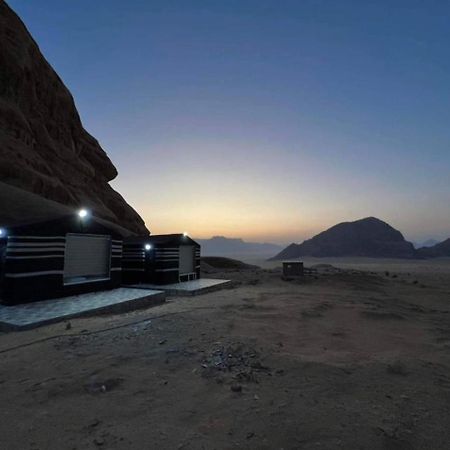 Star Rum Wadi Rum Extérieur photo