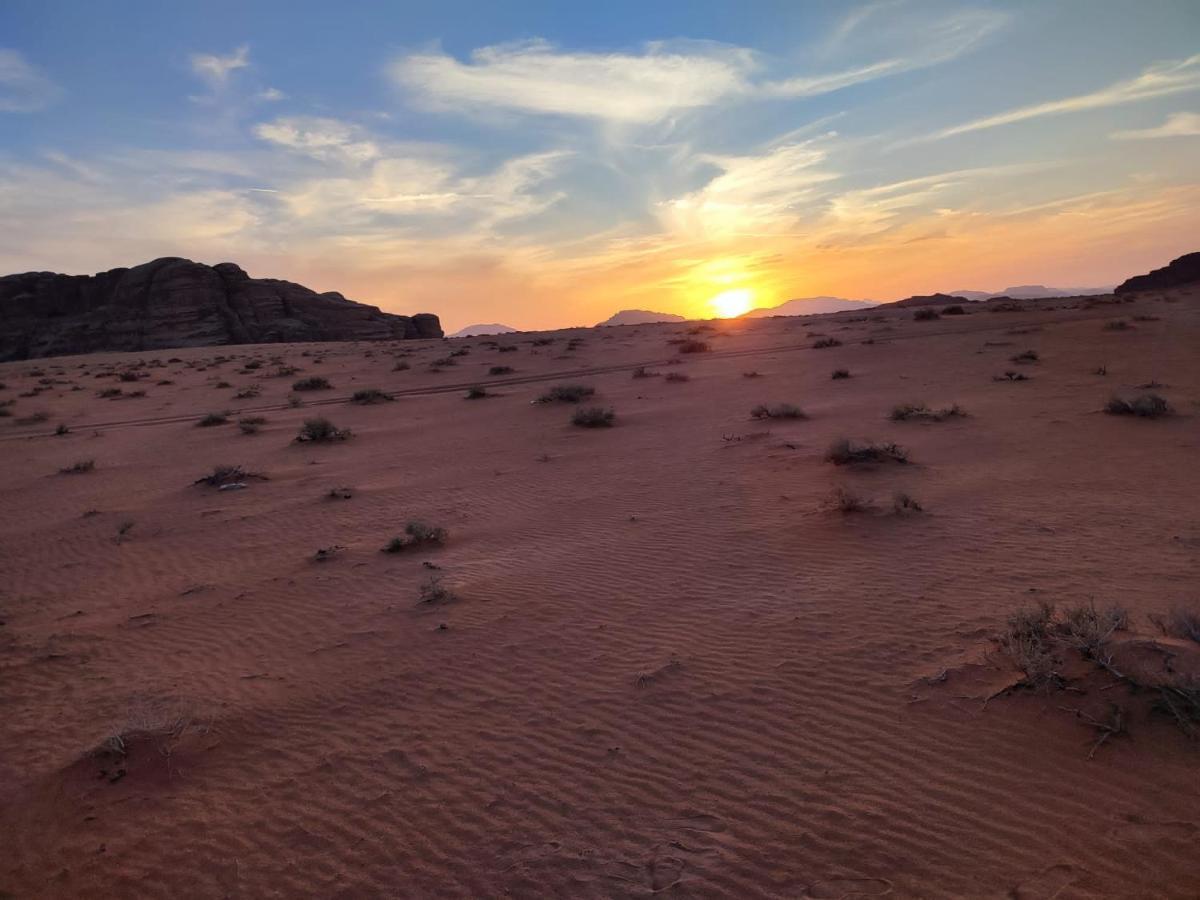Star Rum Wadi Rum Extérieur photo